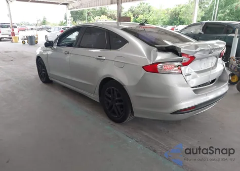 2014 Ford Fusion Se z USA, uszkodzony, nr VIN 3FA6P0H79ER371873